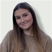 Etudiante en 3ème année d'école de commerce et disponible pour du soutien scolaire pour vos enfants en primaire et au collège!